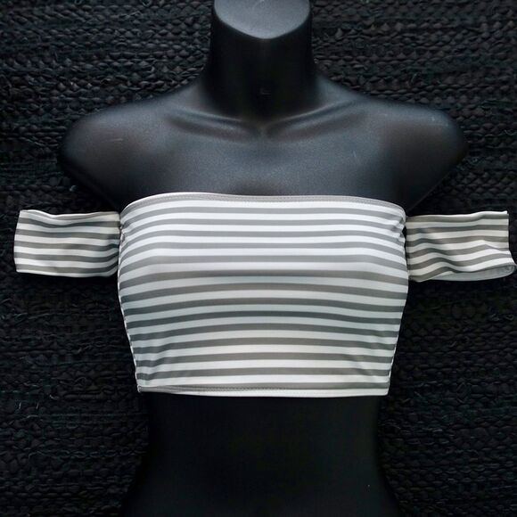 Free People x Beach Riot Rose Solid Bikini Top - Picture 5 of 5